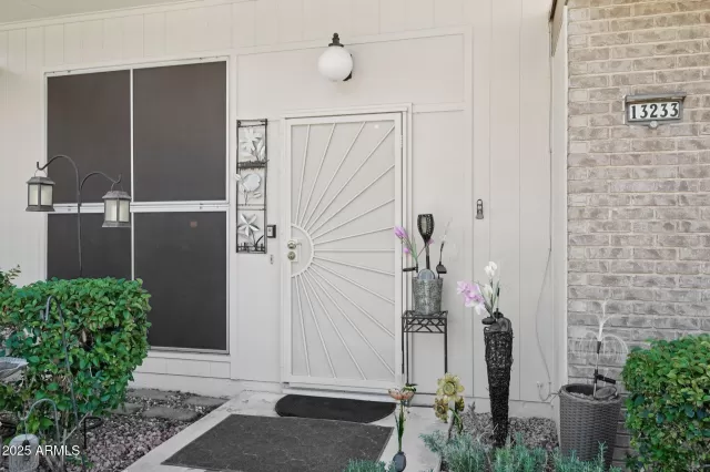 MLS: 6935890 Condo For Sale