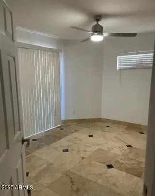 Photo #6: 6936052 Listing 