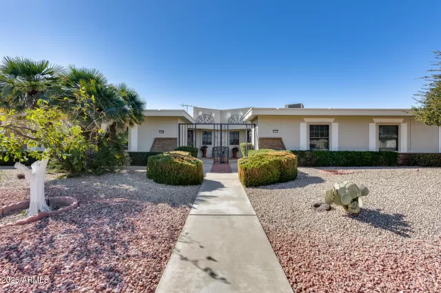 MLS: 6936156 Condo For Sale