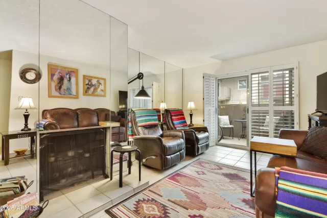 MLS: 6936200 Condo For Sale