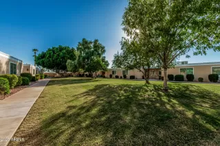 Photo #5: 6936242 Listing 