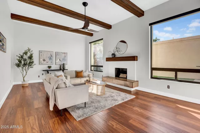 MLS: 6936334 Condo For Sale