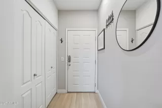 Photo #3: 6936387 Listing 