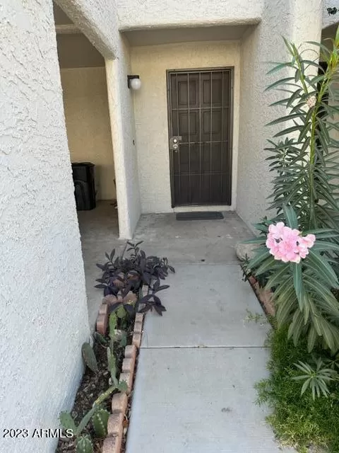 MLS: 6936395 Condo For Sale