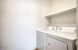 Photo #4: 6936433 Listing 
