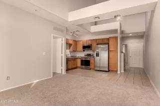 Photo #2: 6936493 Listing 