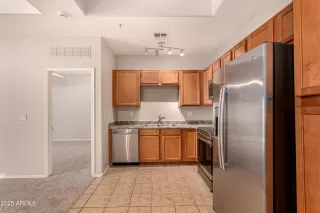 Photo #6: 6936493 Listing 