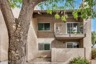 Photo #1: 6937103 Listing 