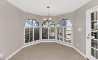 Photo #4: 6937524 Listing 
