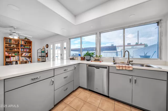 MLS: 6937544 Condo For Sale