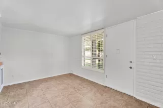 Photo #2: 6937597 Listing 