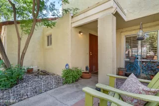 Photo #3: 6937632 Listing 
