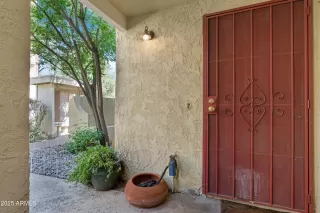 Photo #4: 6937632 Listing 