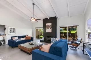 Photo #2: 6937712 Listing