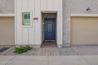 Photo #2: 6937718 Listing 