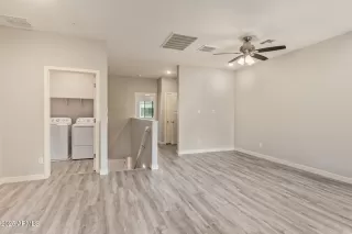 Photo #4: 6937718 Listing 