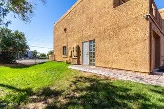 Photo #3: 6937722 Listing 