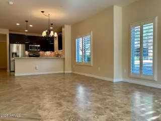 Photo #5: 6937855 Listing