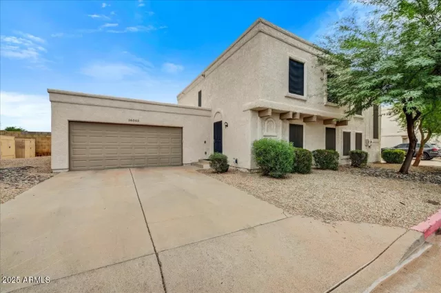 MLS: 6937939 Condo For Sale