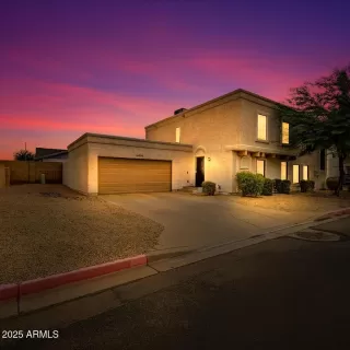 Photo #2: 6937939 Listing
