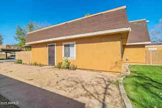 Photo #1: 6937944 Listing