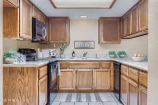 Photo #5: 6938005 Listing