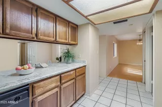 Photo #6: 6938005 Listing