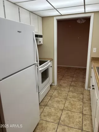 Photo #4: 6938039 Listing 