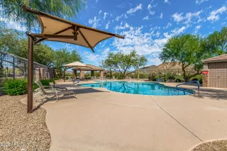 Photo #3: 6938126 Listing 
