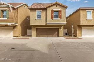 Photo #4: 6938126 Listing 