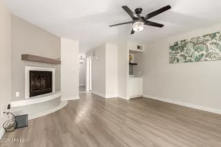 Photo #4: 6938171 Listing