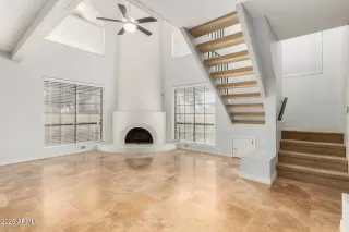 Photo #3: 6938201 Listing