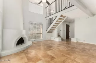 Photo #4: 6938201 Listing