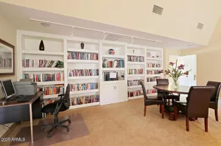 Photo #3: 6938241 Listing