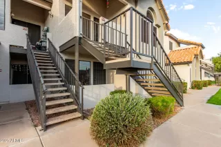 Photo #3: 6938387 Listing