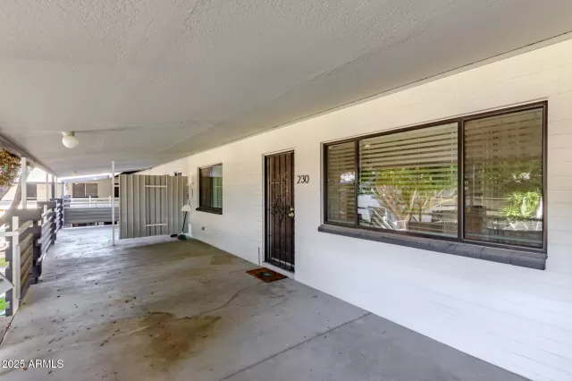 MLS: 6938439 Condo For Sale