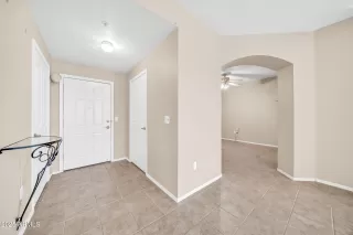 Photo #3: 6938441 Listing