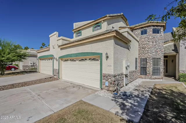 MLS: 6938493 Condo For Sale