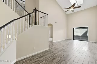 Photo #2: 6938493 Listing