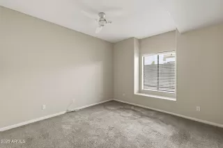 Photo #4: 6938493 Listing