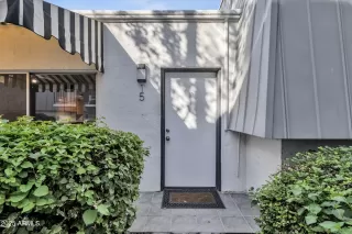 Photo #3: 6938499 Listing