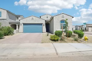 Photo #1: 6938591 Listing