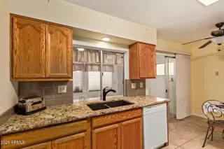 Photo #1: 6938689 Listing 