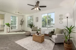 Photo #4: 6938691 Listing 