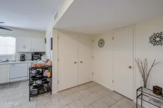 Photo #5: 6938703 Listing