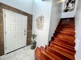 Photo #1: 6938779 Listing