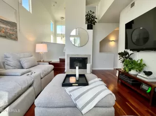 Photo #4: 6938779 Listing