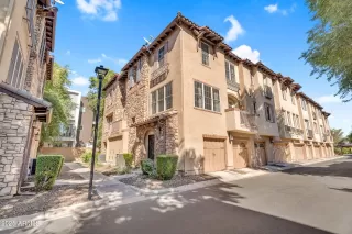 Photo #1: 6938892 Listing