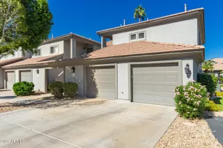 Photo #2: 6938991 Listing
