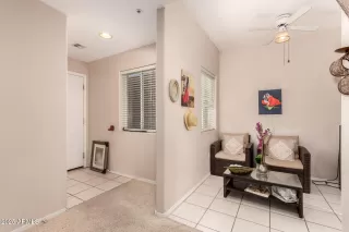 Photo #4: 6938991 Listing